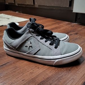 Converse El Distrito Ox Sneakers - Grey - Size men's 8 / women's 9.5